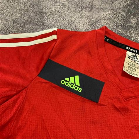 beli jersey Adidas